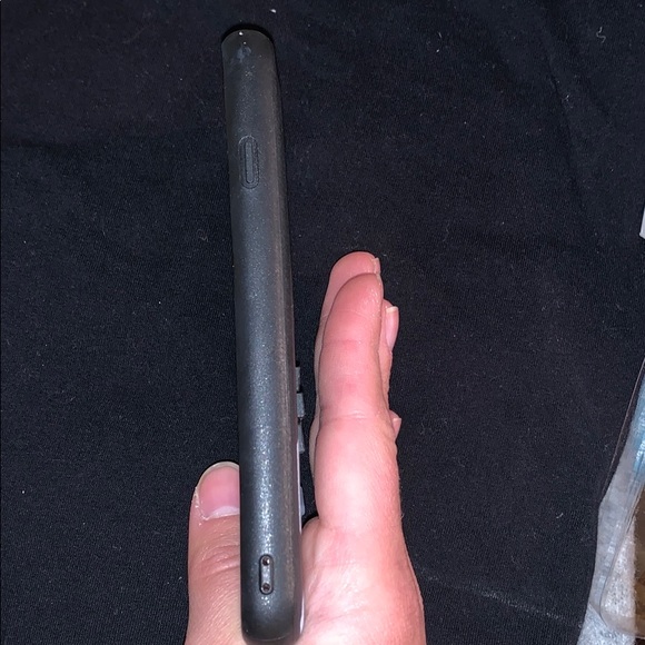 Supreme iPhone case - Picture 2 of 2